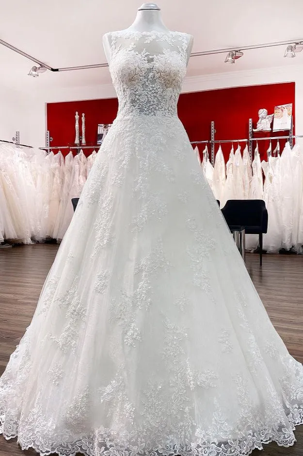 Graceful Jewel Neck Long A-Line Tulle Wedding Dress with Lace Appliques