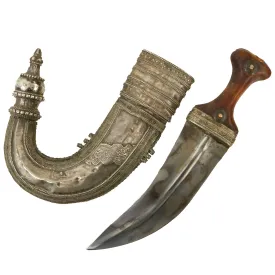 Original 19th Century Arabian Jambiya Dagger with Heavily Silver Decorated Scabbard & Horn Hilt